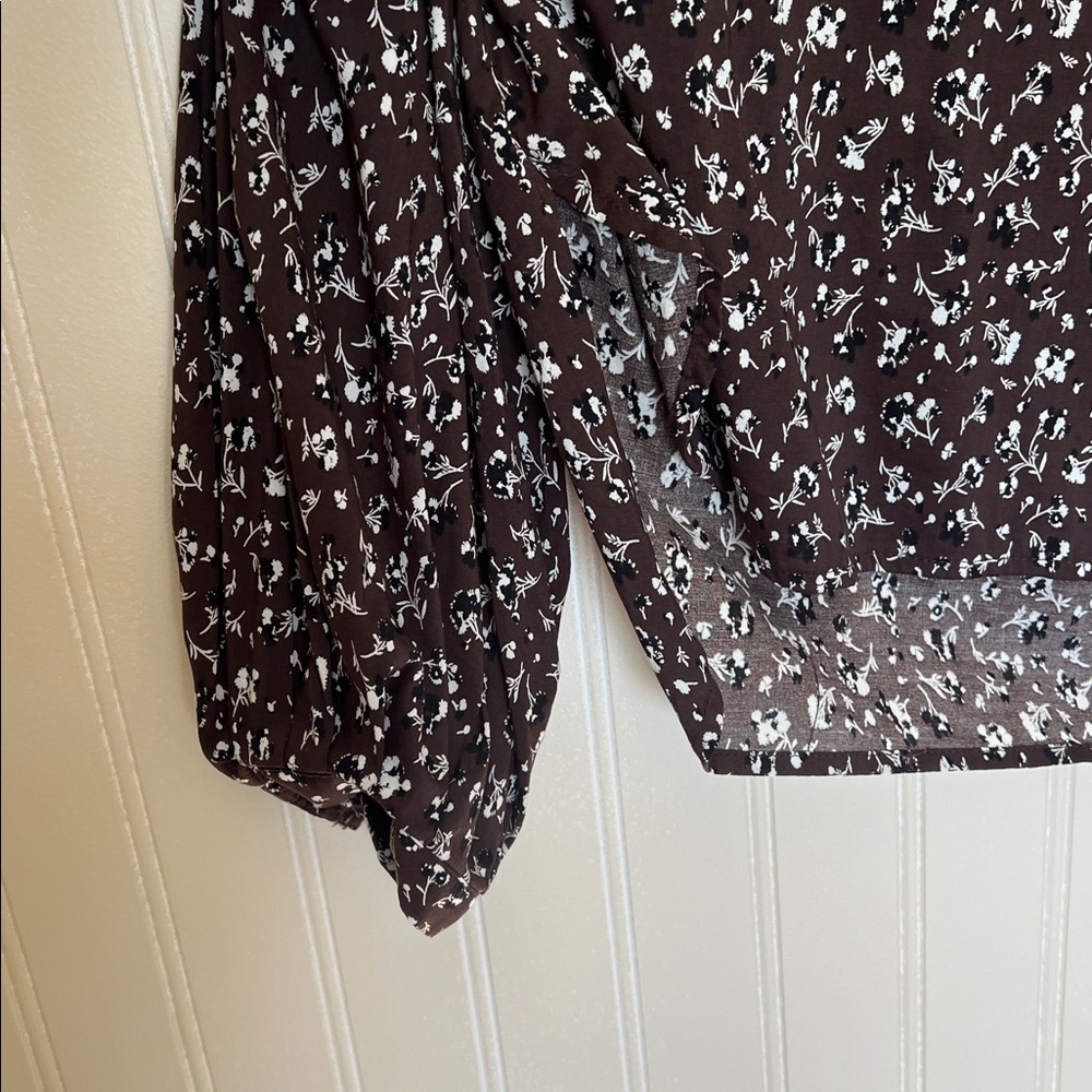 Madewell Women’s V-Neck Long Sleeve Top Dark Caron Size Medium - Picture 6 of 12